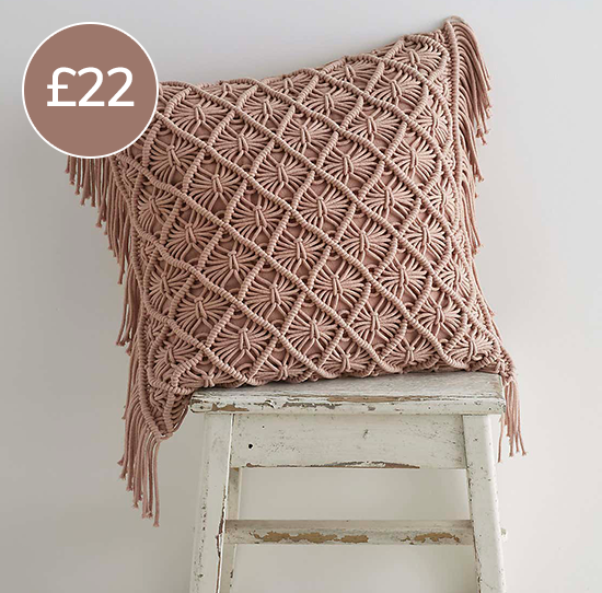 Pineapple Elephant Macrame Diamond Cushion - Blush 